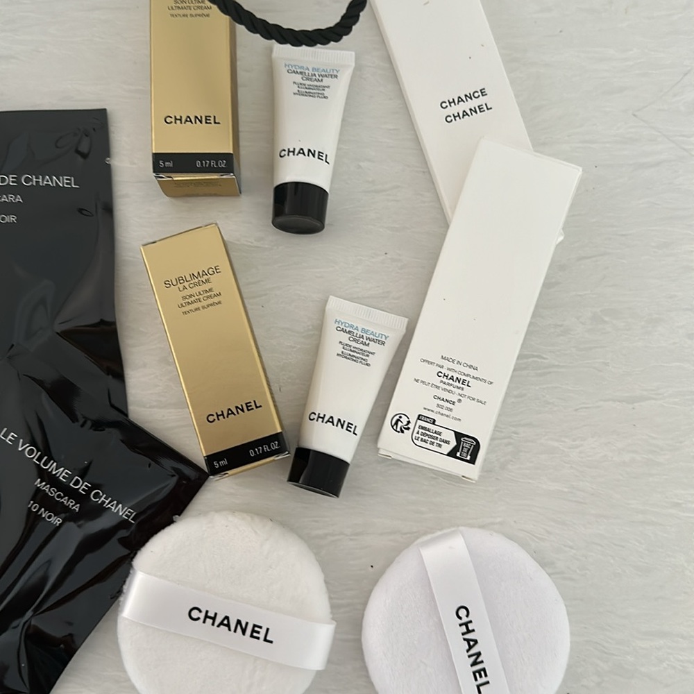 Chanel Samples - Picture 3 of 3